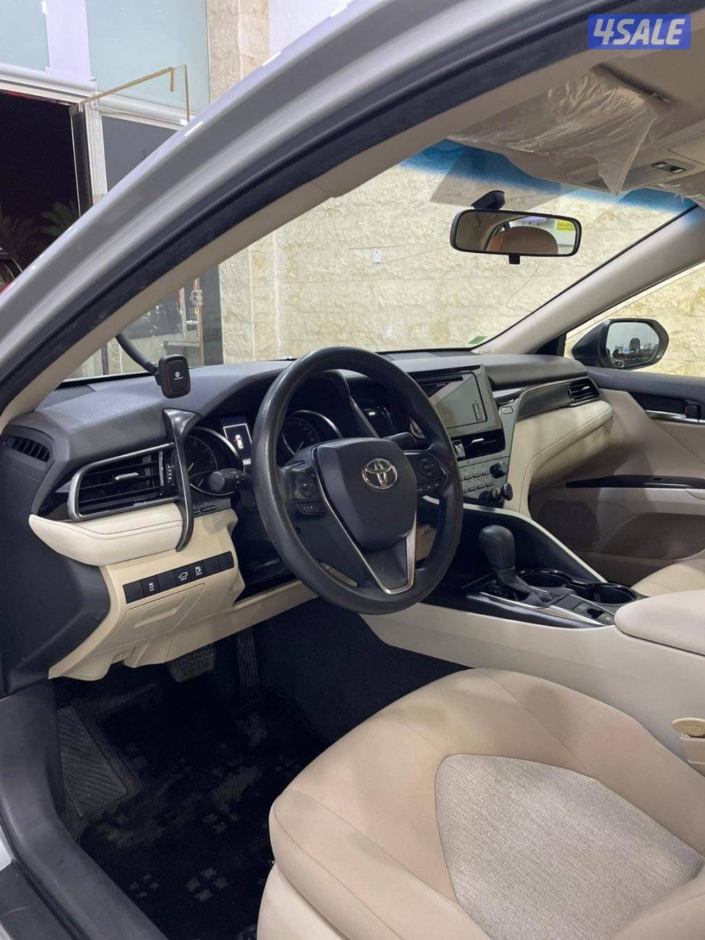 للبيع كامري 20224