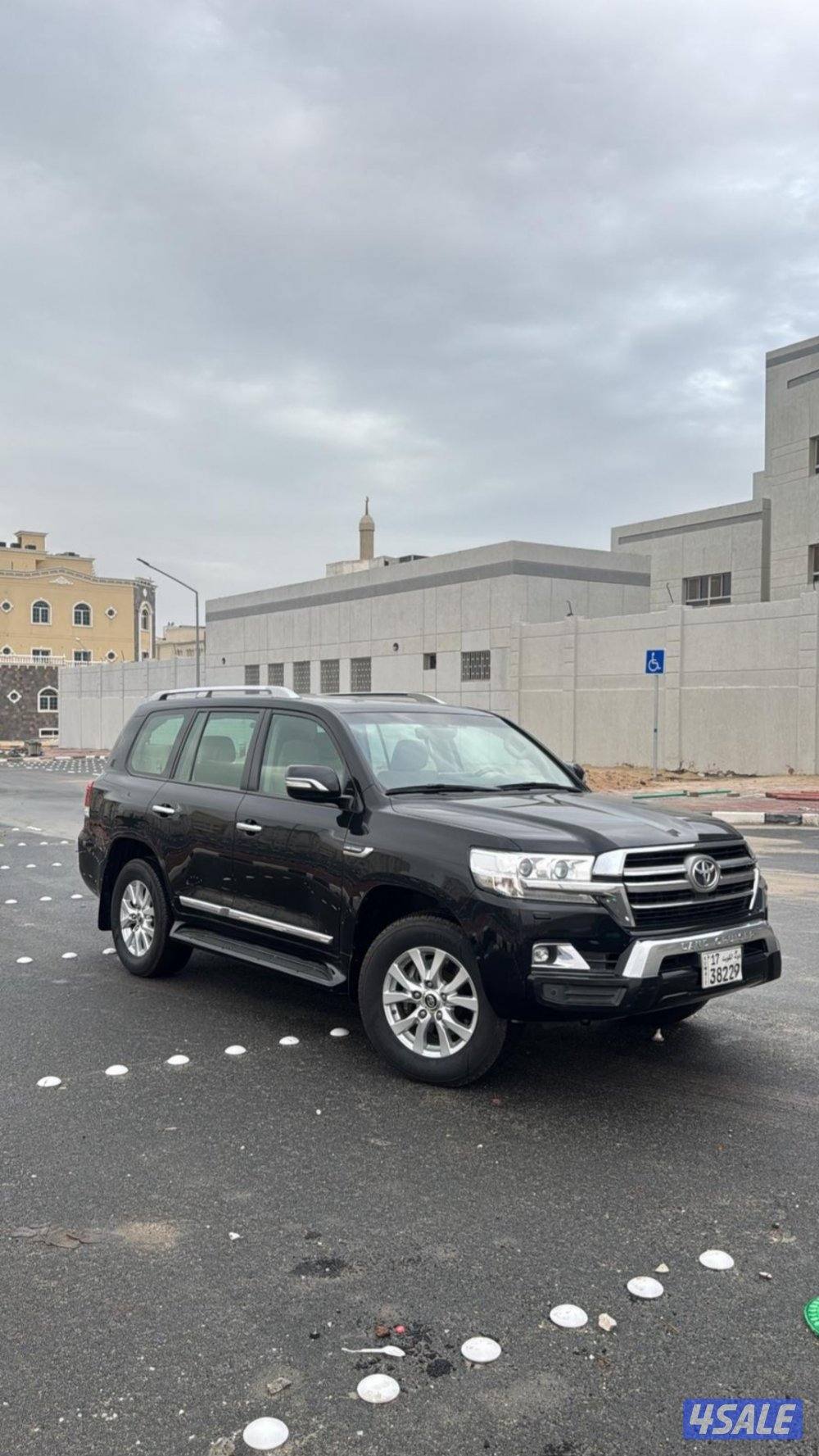 للبيع لاندكروز 20201