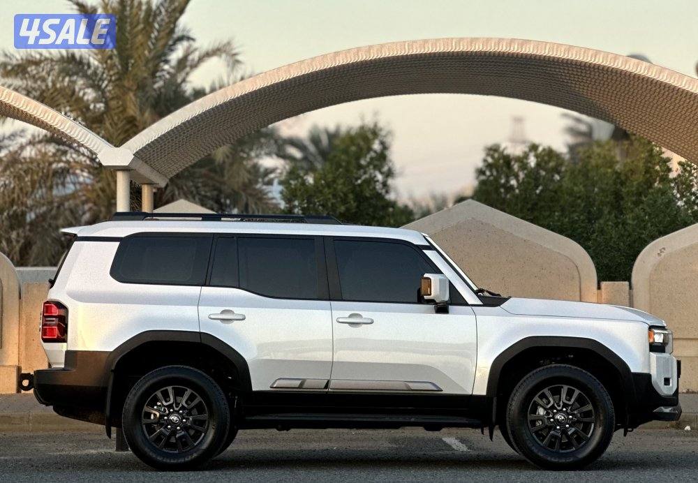 معرض القمة🚩3