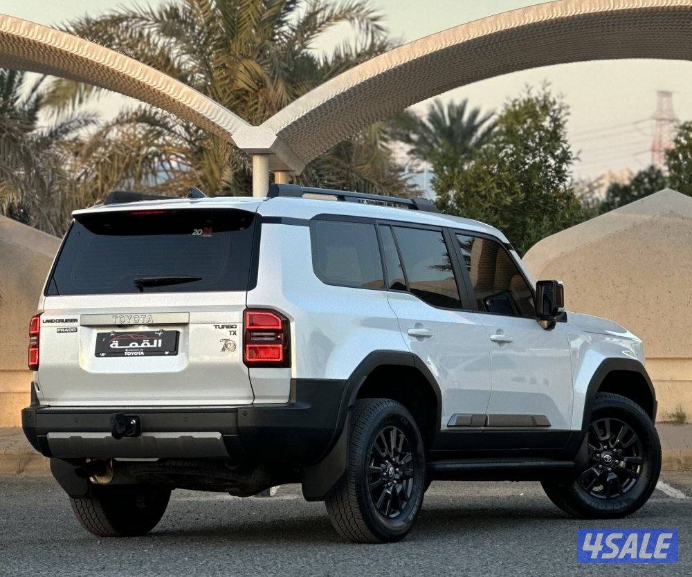 معرض القمة🚩6