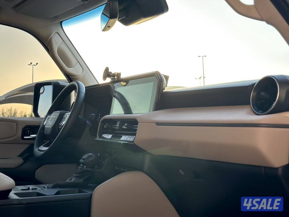 معرض القمة🚩8