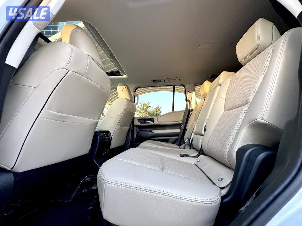 معرض القمة🚩10