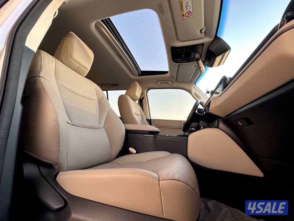 معرض القمة🚩9