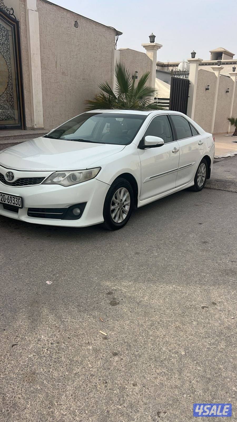 للبيع كامري 2013 فحص كل وكاله ماشي 261الف درجه اولي فل فتحه3