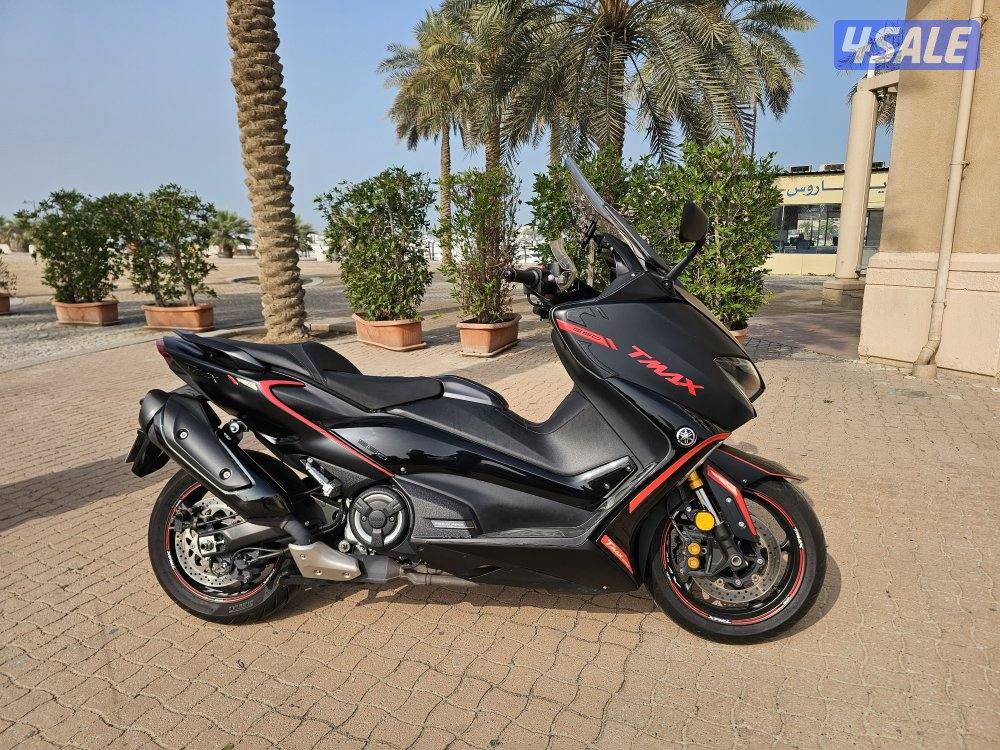 For sale Yamaha Tmax5600