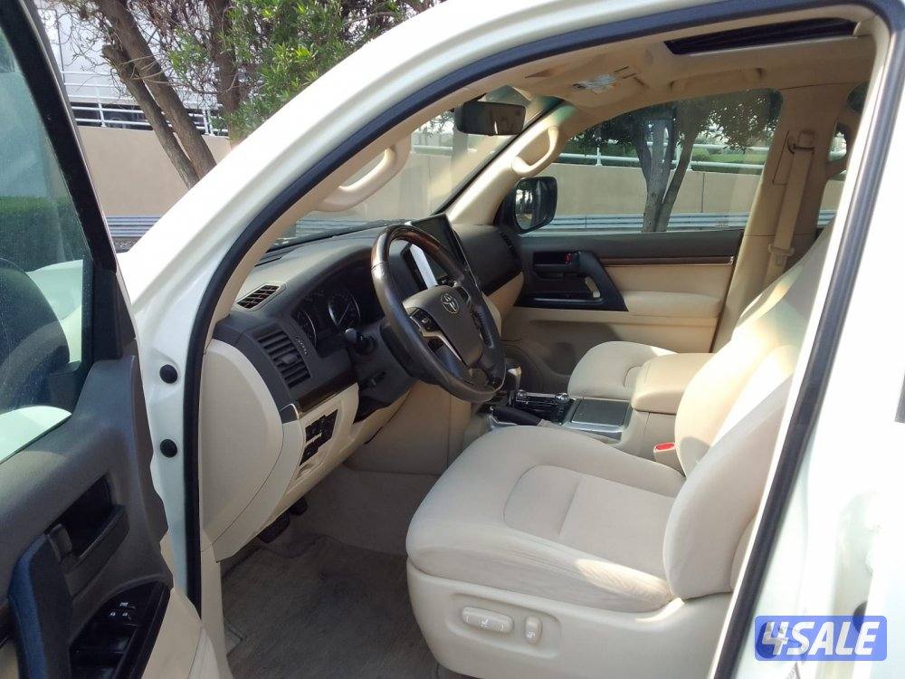 لبيع لاندكروزر GXR 2019 شرط الفحص صبغ الوكاله كامل الموصفات فل ابشن5