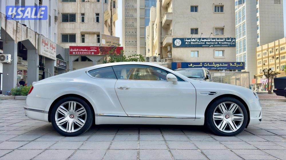 بنتلي كونتنينتال GT/ موديل 2016/ عداد 83 ألف/ بحالة ممتازه4