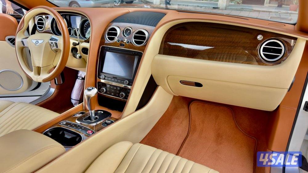 بنتلي كونتنينتال GT/ موديل 2016/ عداد 83 ألف/ بحالة ممتازه9