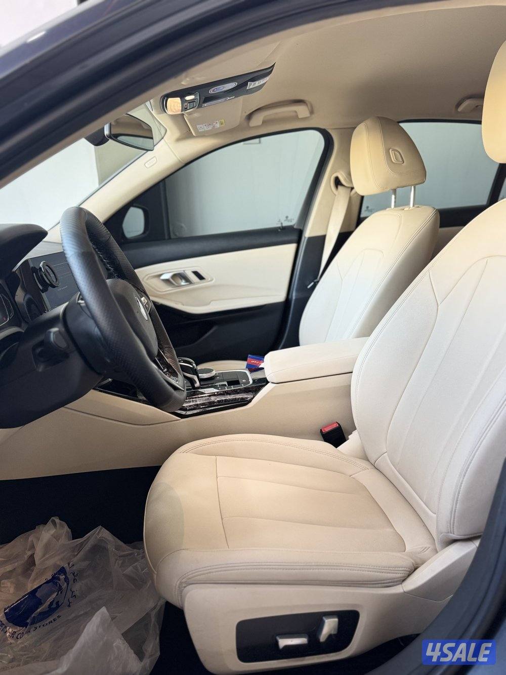 للبيع bmw 320i (2021)2