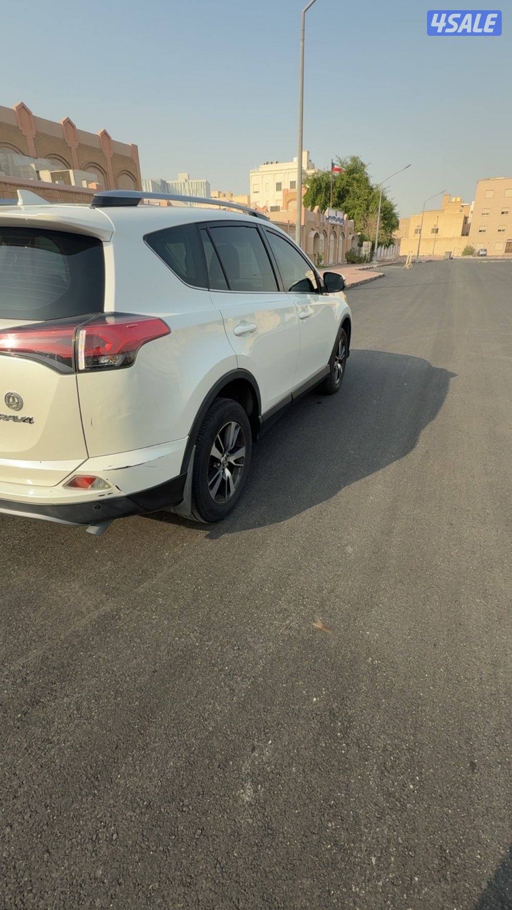 تويوتا راف 42