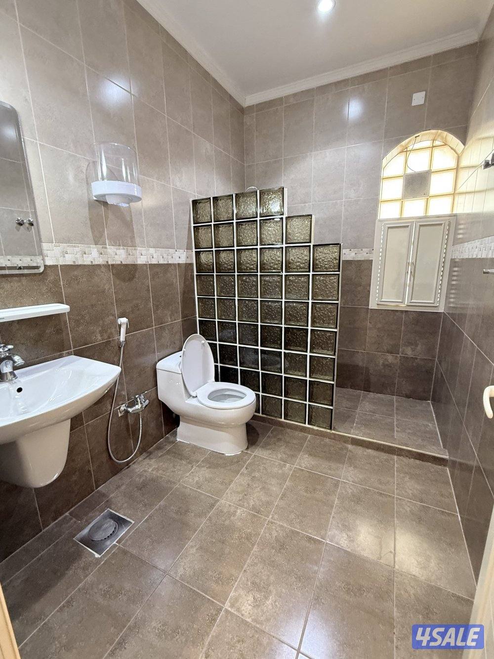 للايجار 🌻شقق 🌻ابو فطيره🌻الفنيطيس1