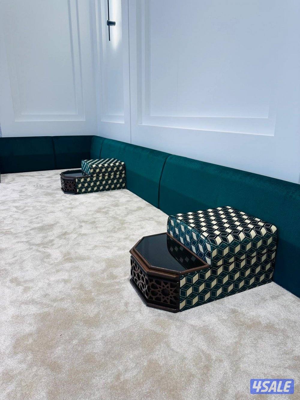 تفصال سجاد حفر حسب الطلب
تصميم وتنجيد جميع انواع الديوانيات
تفصال جميع2