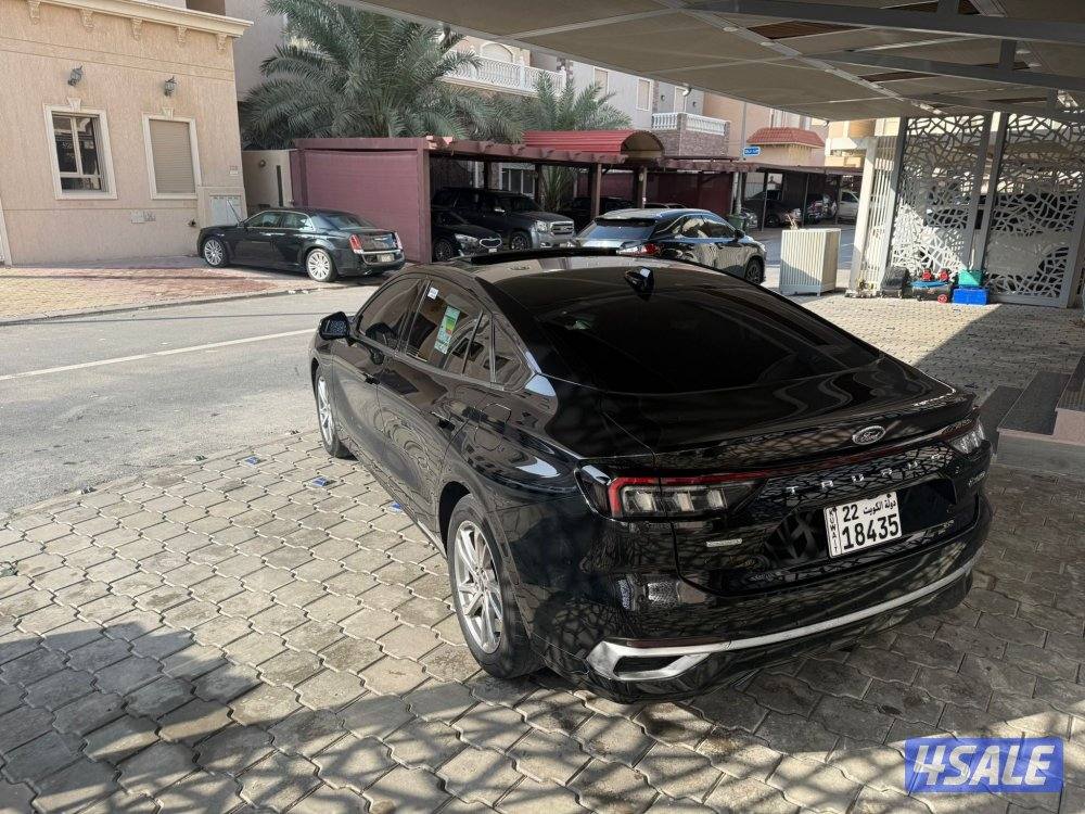 للبيع فورد تورس موديل 20234