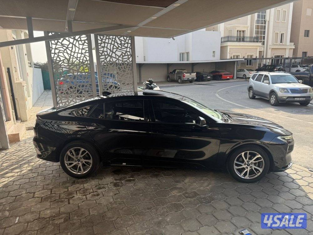 للبيع فورد تورس موديل 20236