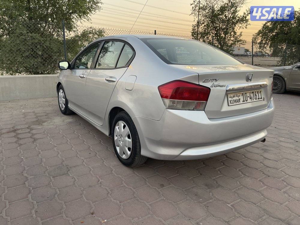 للبيع هوندا سيتي موديل سي سي2