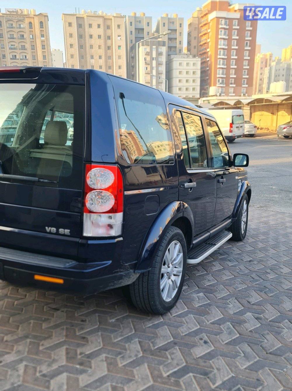 للبيع لاندروفر - دسكفري موديل 210132