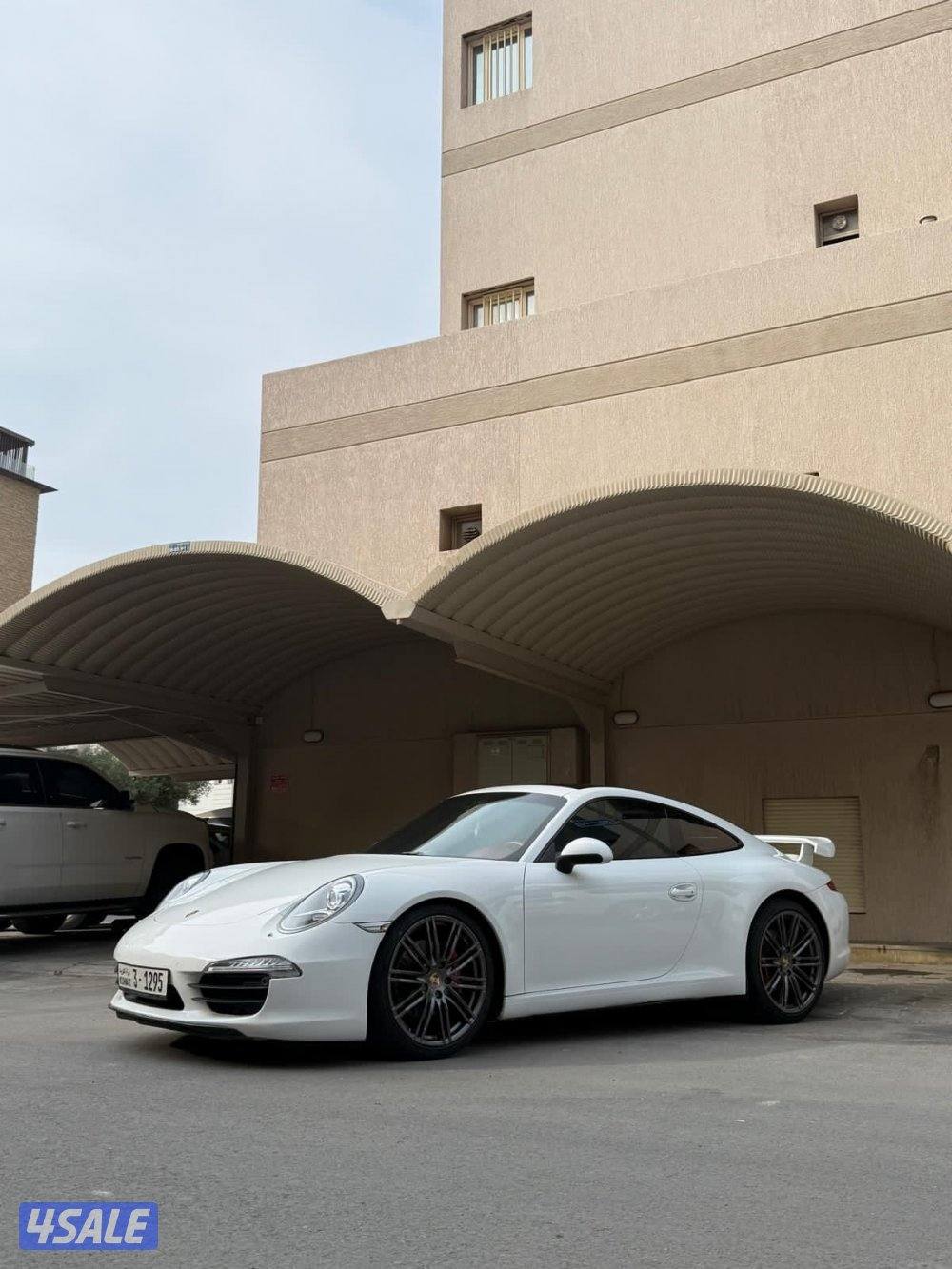 للبيع بورش كاريرا 9113