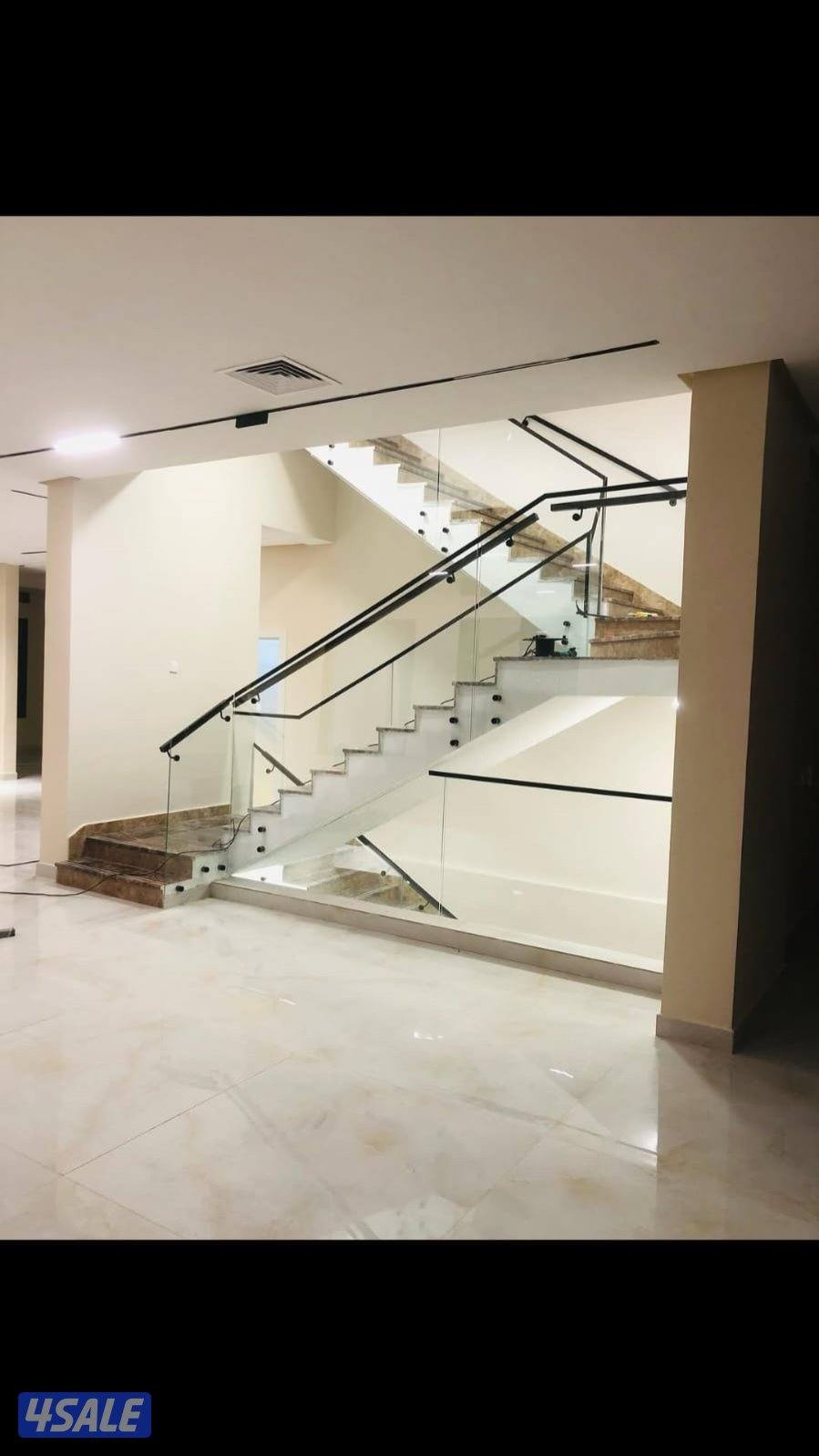 زجاج ومرايا تركيب جميع انواع الزجاج دربزين شاوربكس بلكونات5