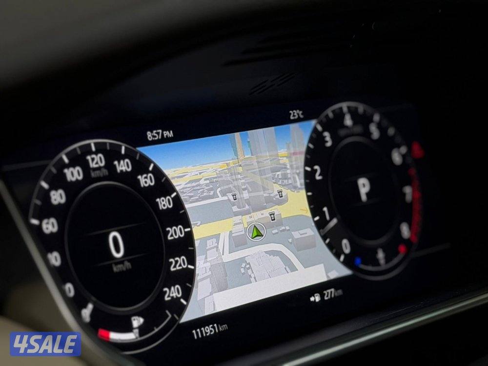 رانج روفر سبورت HSE وكالة موديل ٢٠١٨ عداد ١١١ الف كيلو5