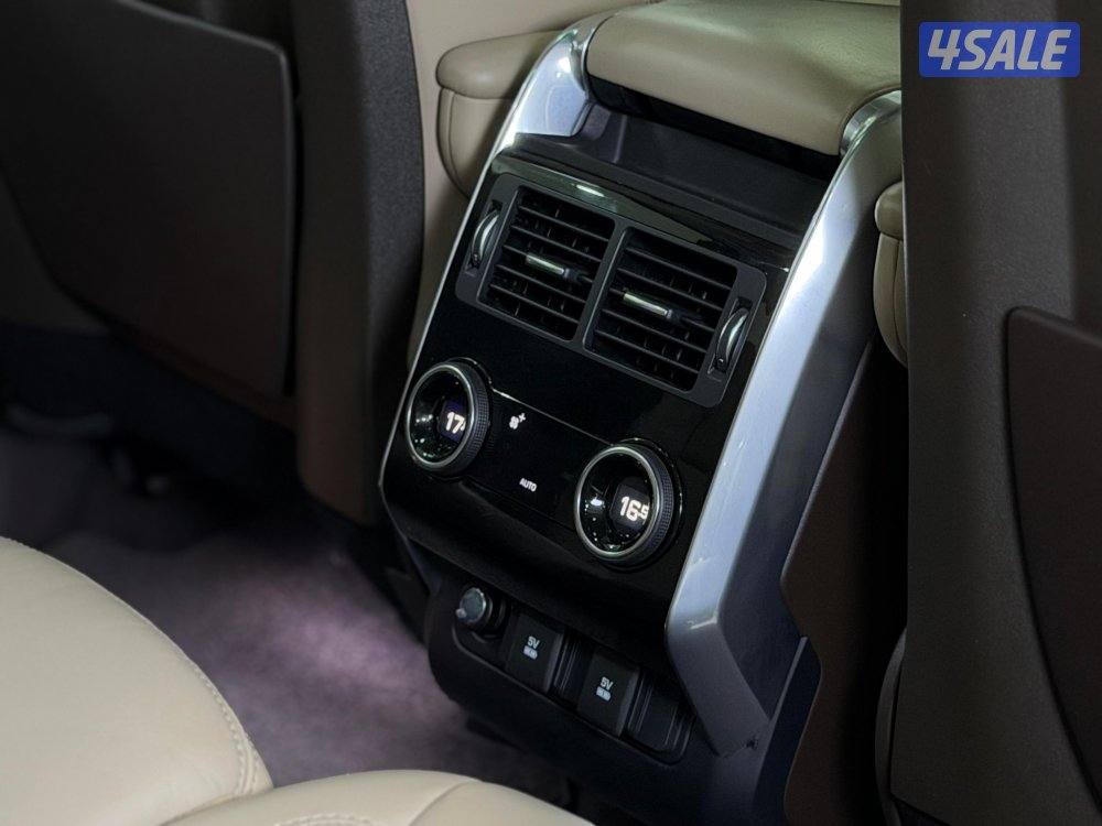 رانج روفر سبورت HSE وكالة موديل ٢٠١٨ عداد ١١١ الف كيلو9