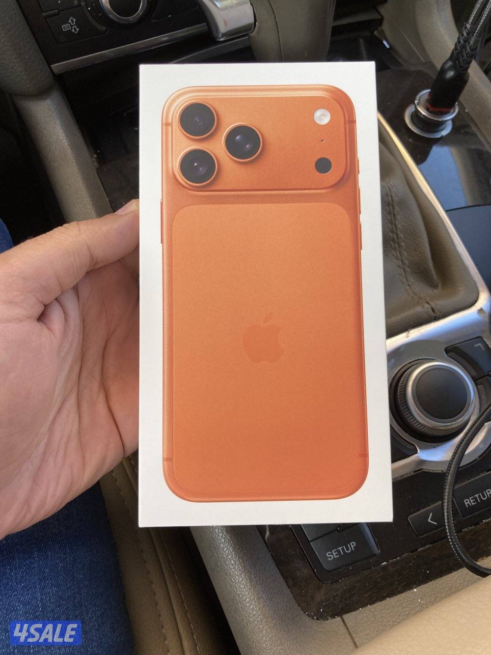 ايفون 17 بروماكس 512 لون برتقالي غير مفتوح بالكرتون0
