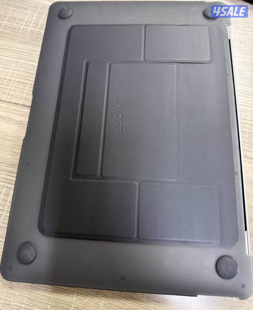 للبيع ماك بوك اير M1 2562