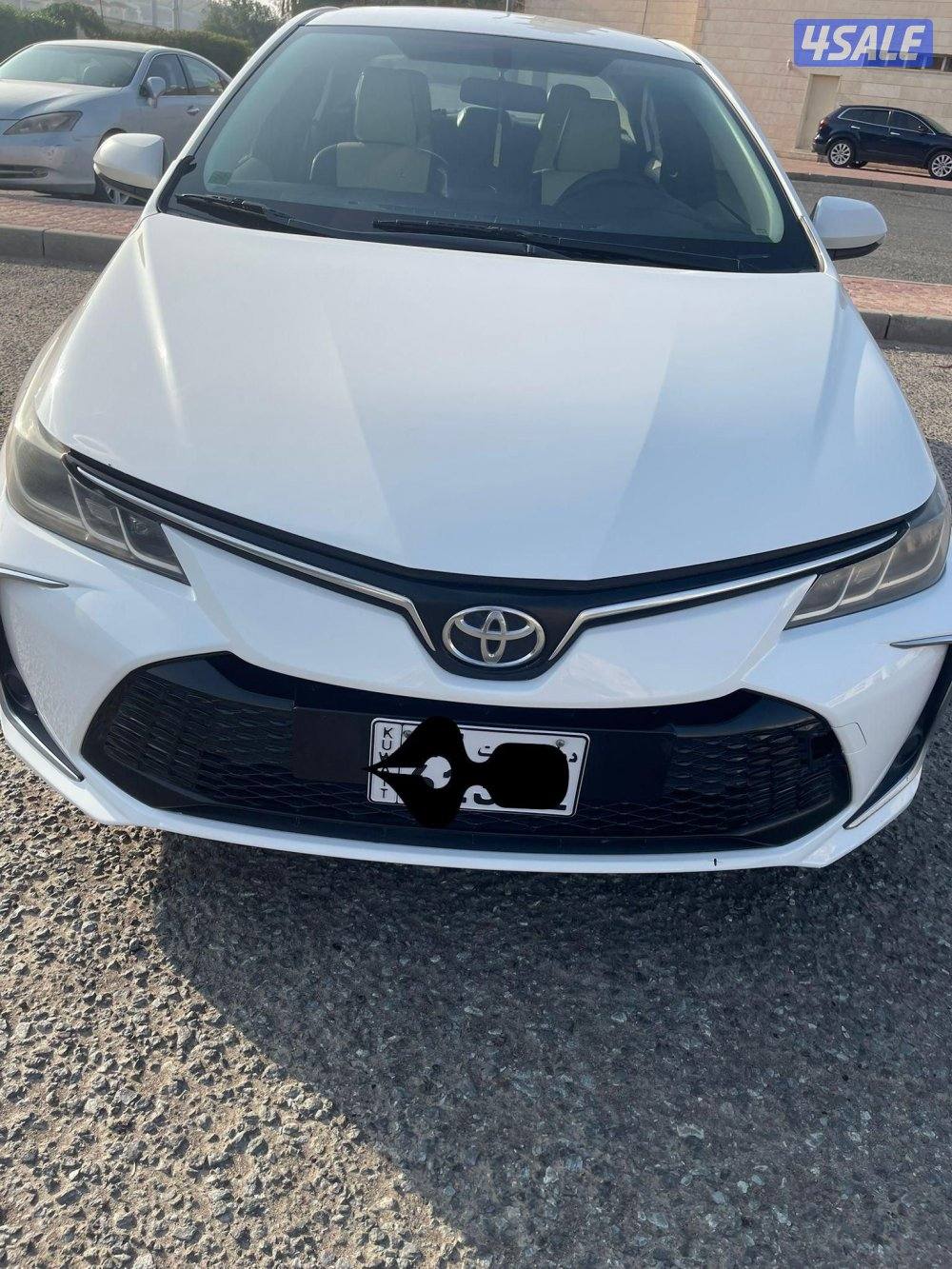 كرولا موديل 2020 ماكينة 2000 عداد 220 شرط الفحص2