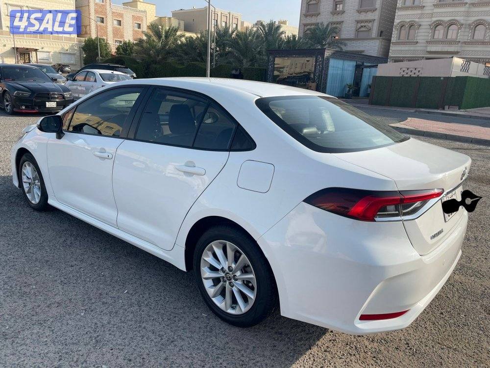 كرولا موديل 2020 ماكينة 2000 عداد 220 شرط الفحص7