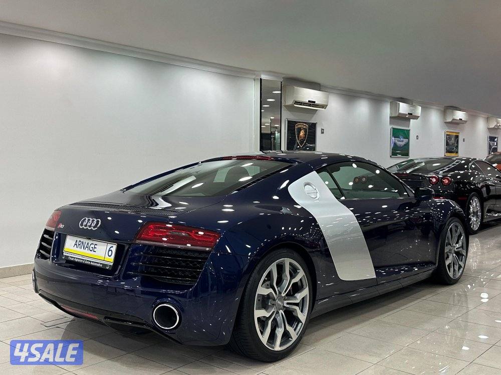 اودي R8 وكالة موديل 2015 عداد الفين كيلو فقط1