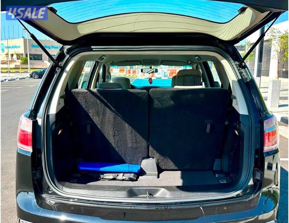 شفروليه تريل بليزر LT
لونه اسود 2018 العداد 234
السعر 2000
وارد الغانم2