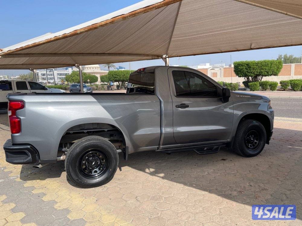 للبيع سلفرادو٢٠٢١1