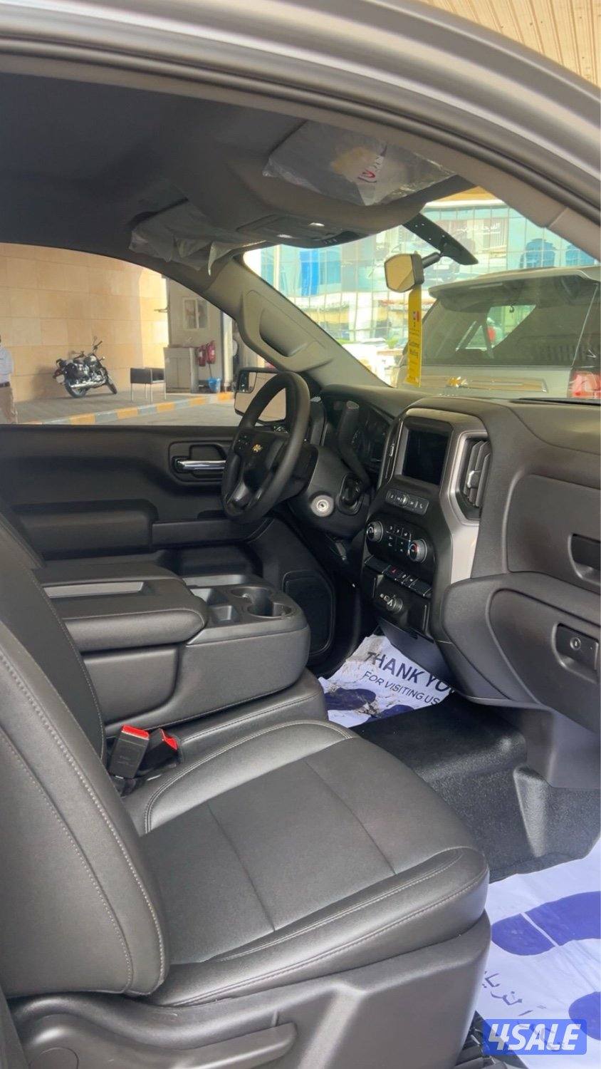 للبيع سلفرادو٢٠٢١4