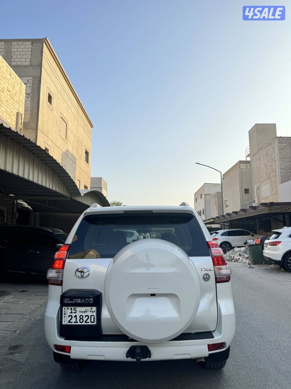 للبيع برادو 2017 صبغ الوكاله2