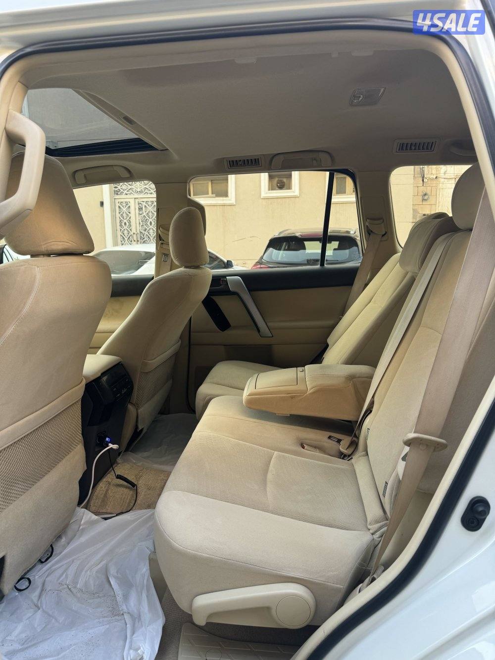 للبيع برادو 2017 صبغ الوكاله4