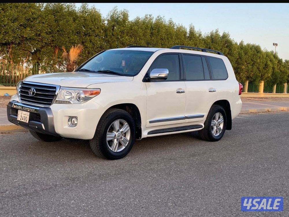 للبيع جيب لاندكروزر/ 2014 GXR GXR 9 سلندر1