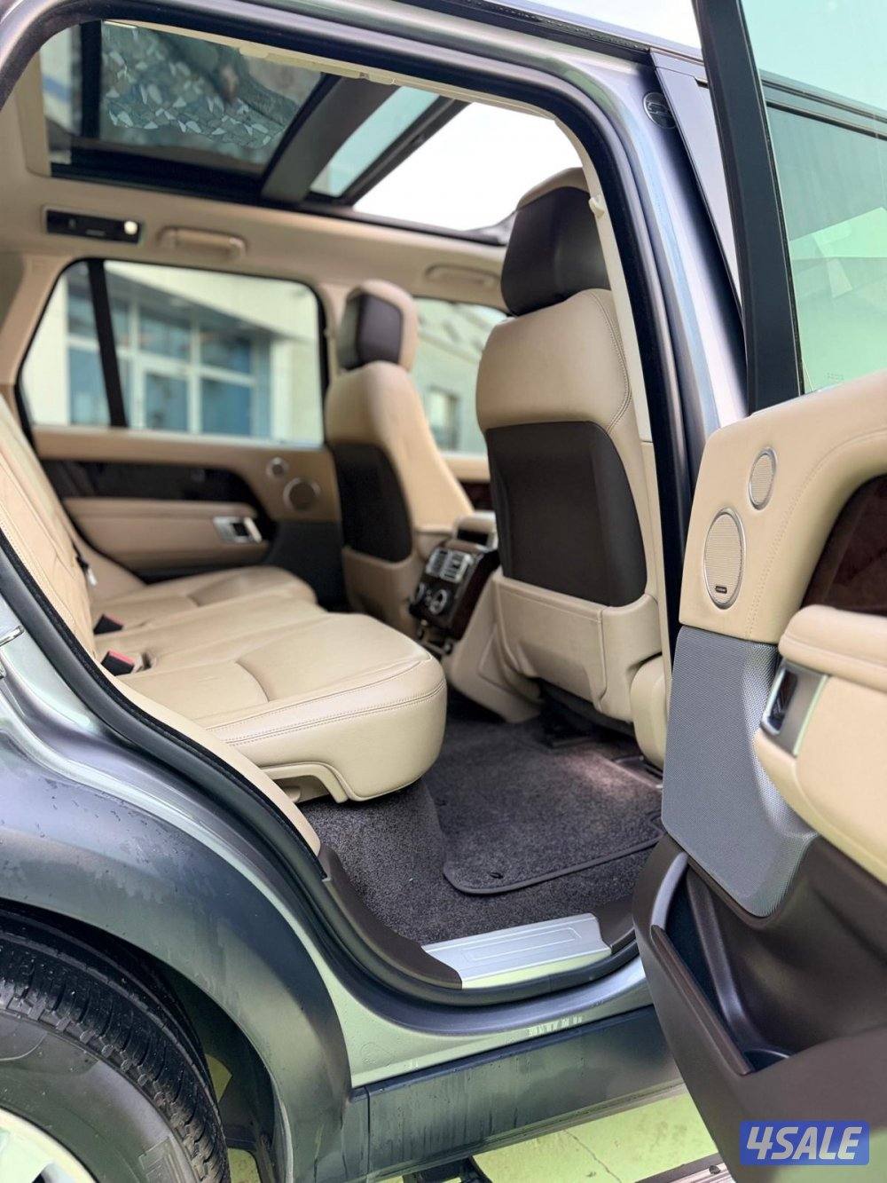 للبيع رنج روفر HSEموديل 202012