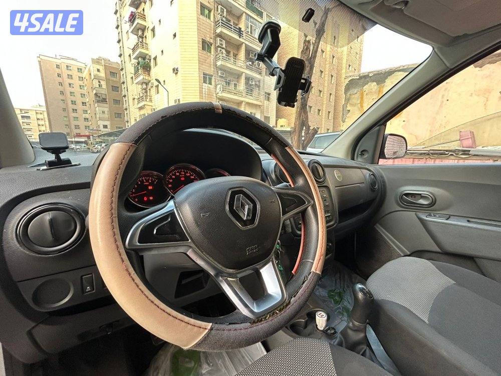 للبيع رينو دوكر ثلاجة مغلقة /20225