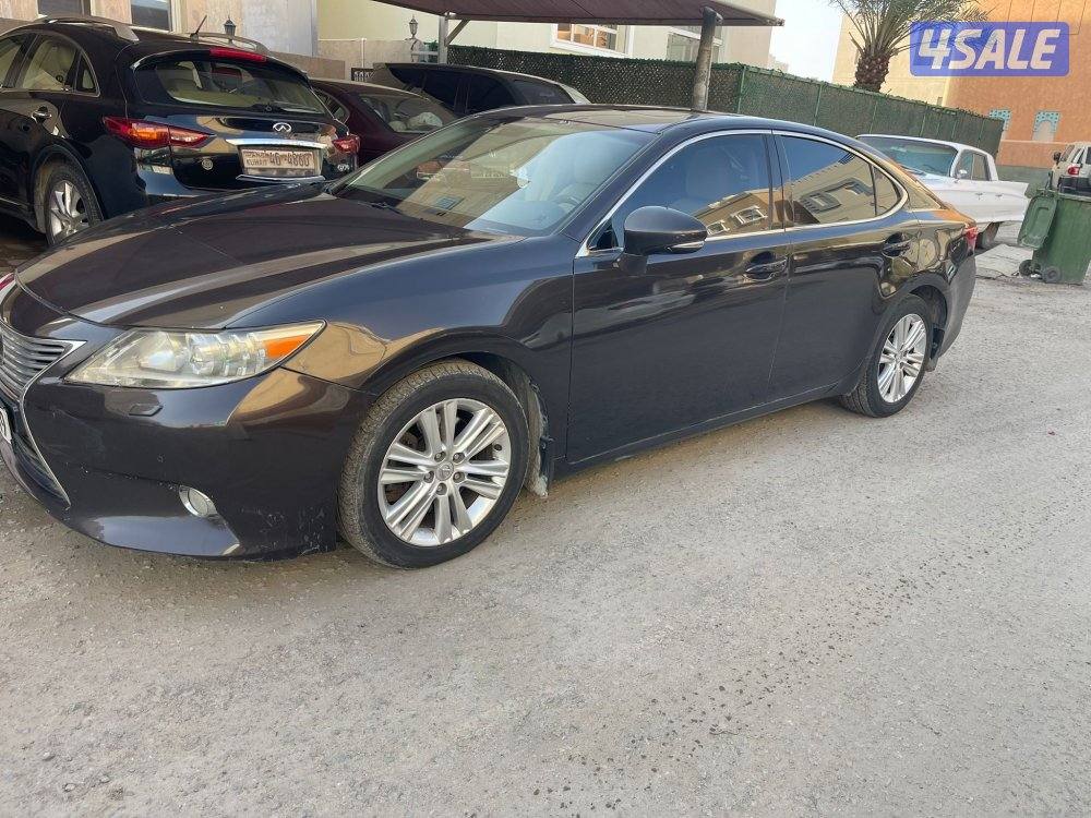 لكزس موديل 2013 شرط الفحص يوجد اصباغ ماشي 187 الف 6 سلندر0