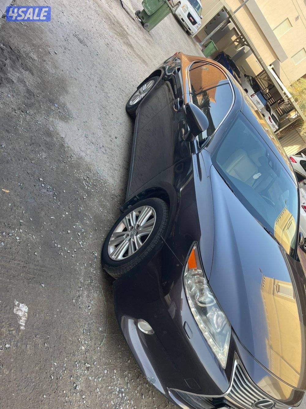 لكزس موديل 2013 شرط الفحص يوجد اصباغ ماشي 187 الف 6 سلندر7