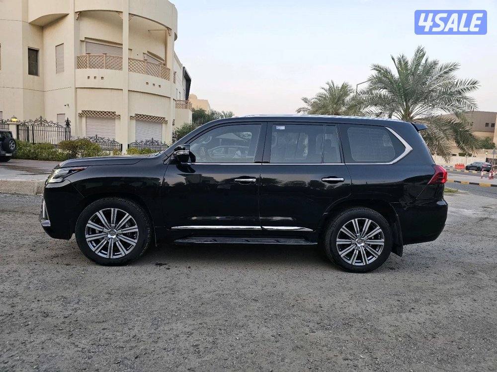 LEXUS LX5704