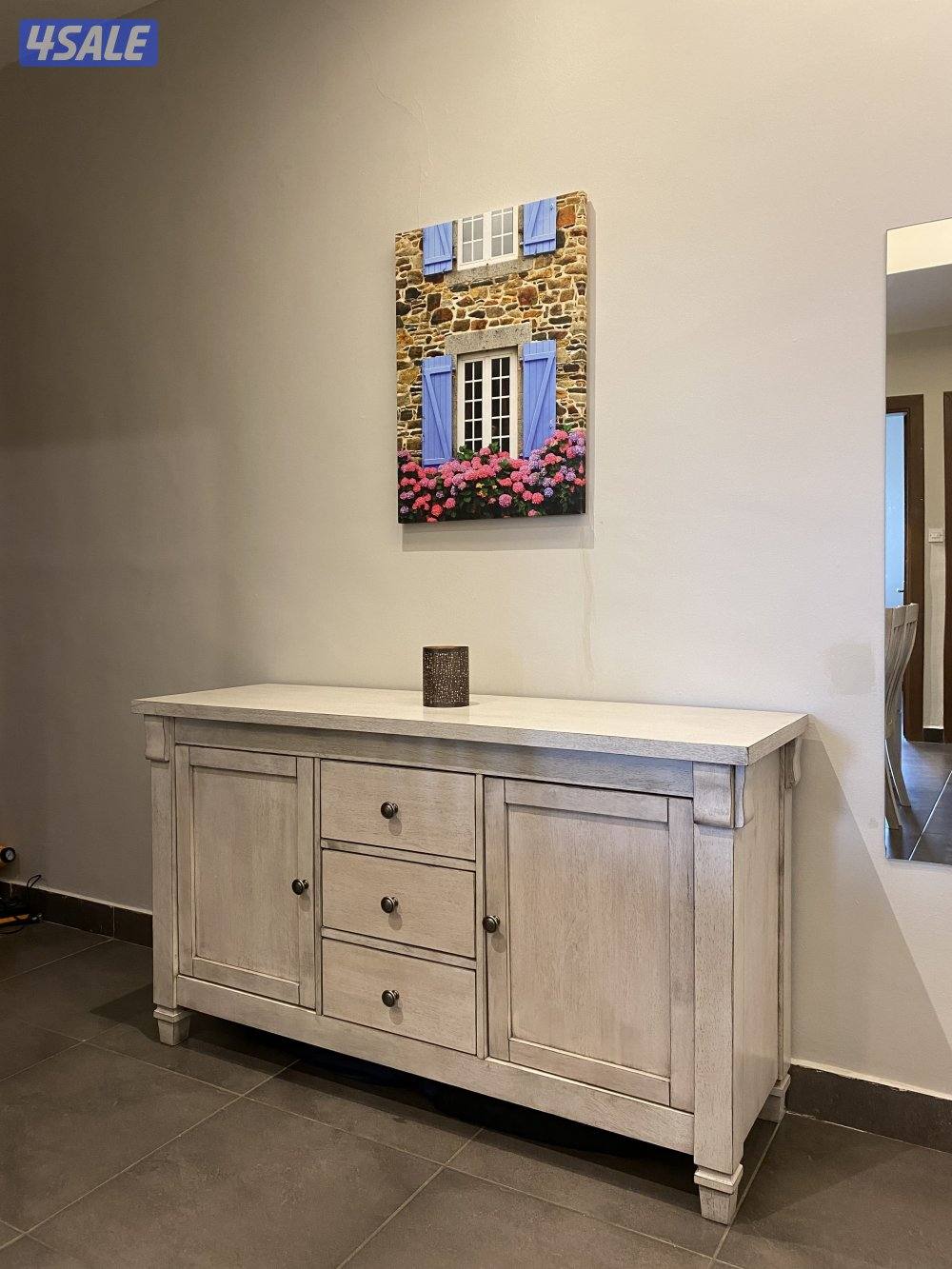 Solid Wood Dining Table Set – Excellent Condition3