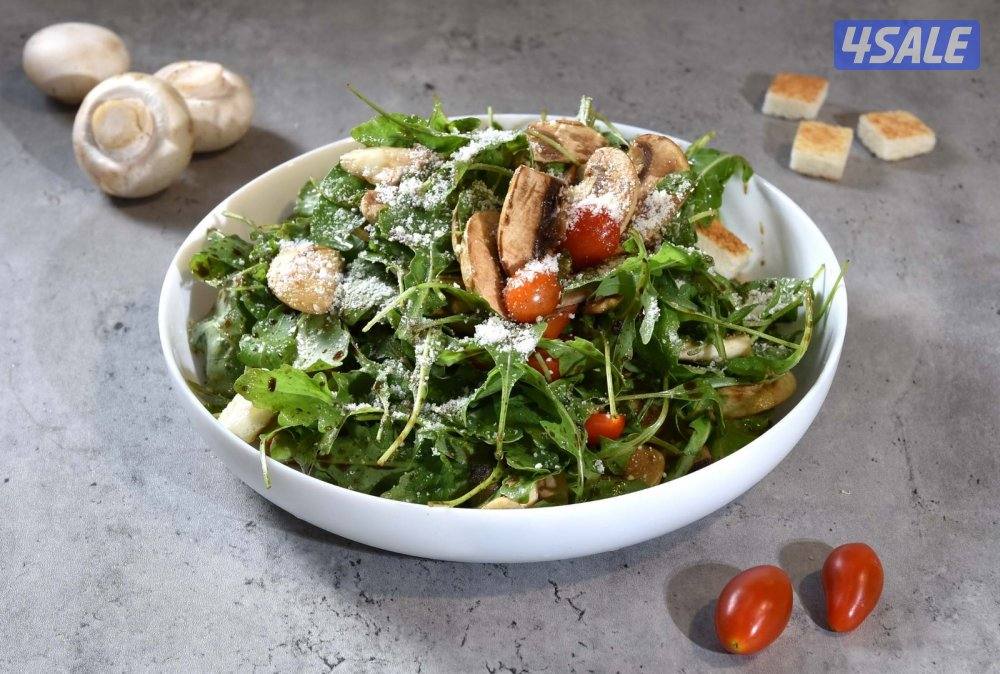 شيف يبحث عن عمل محتاج دوام اضافي مساءا5