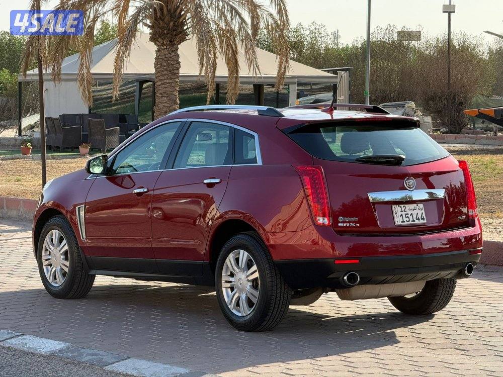 كاديلاك SRX2