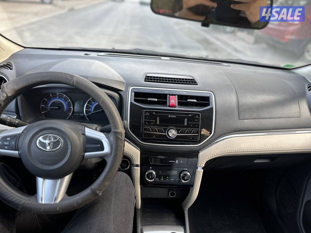 تويوتا رش 2020 بحالة ممتازة جدا13