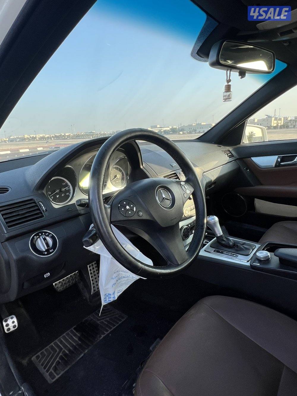 مرسيدس C200 موديل 20106