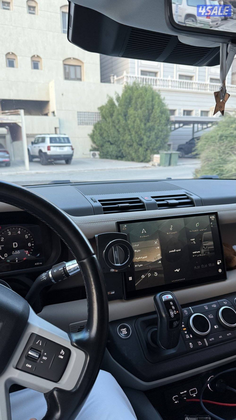 ديفندر ٢٠٢٢3