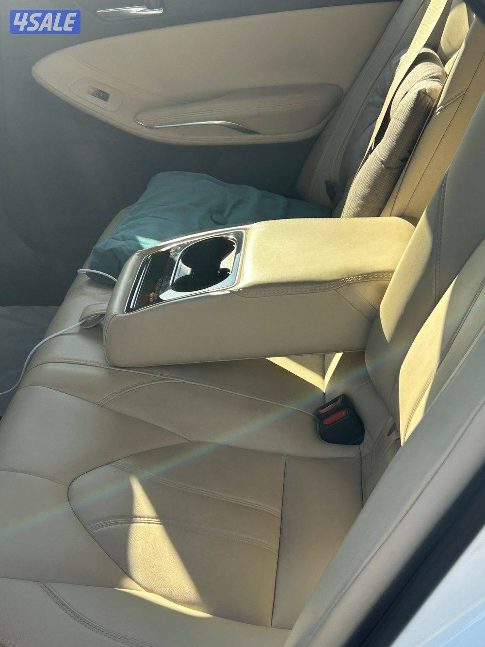 موديل ٢٢ اللون ابيض ماشيه ٣٣ الف صبغ الوكاله لمالك الاول ا2