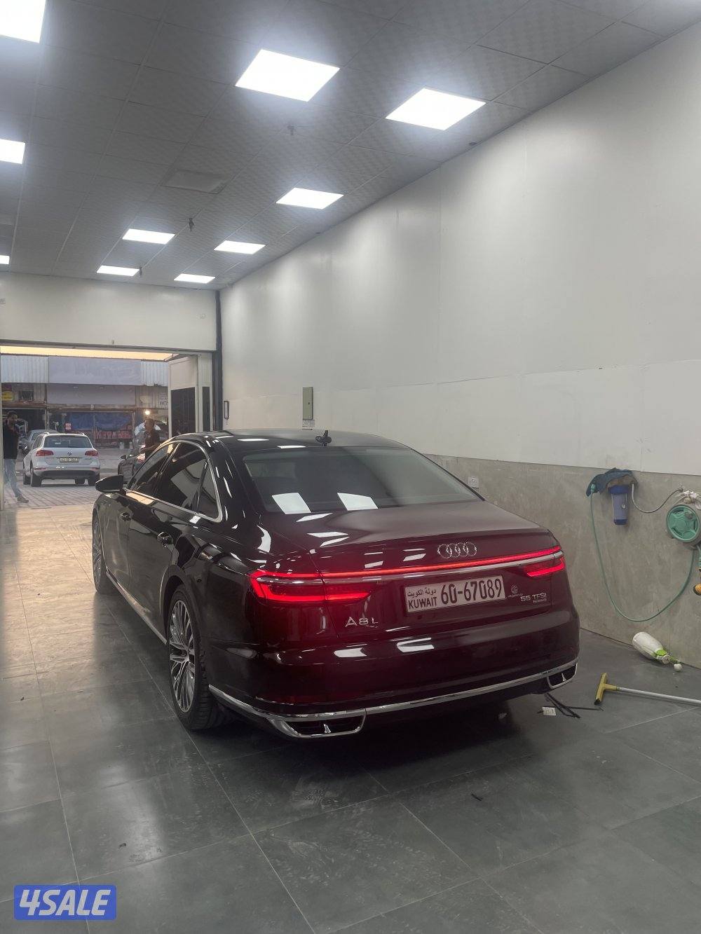 اودي A8 الغانم1