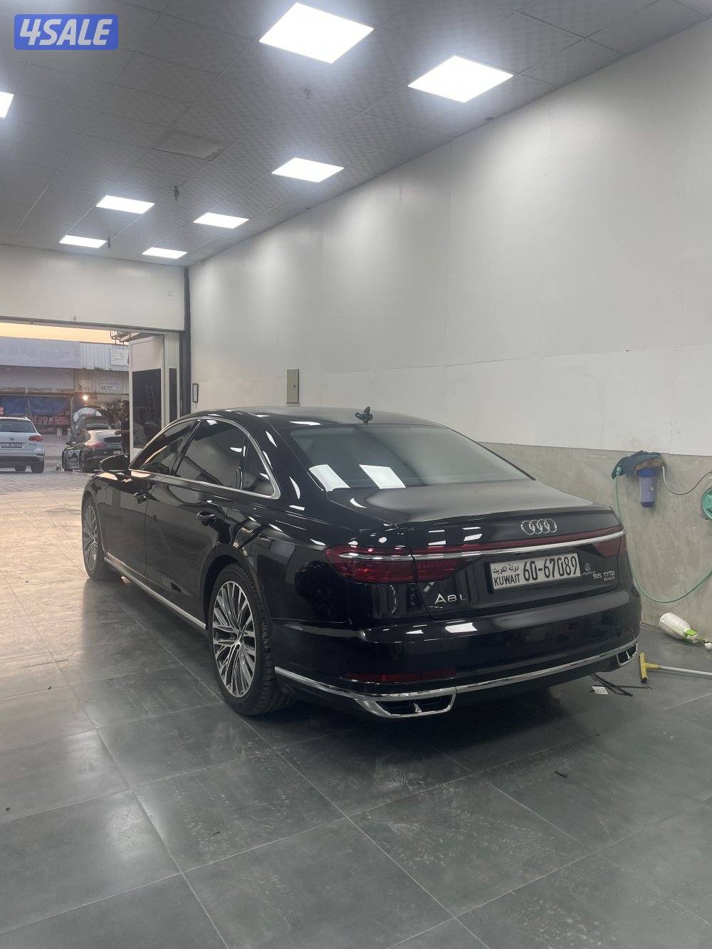 اودي A8 الغانم4