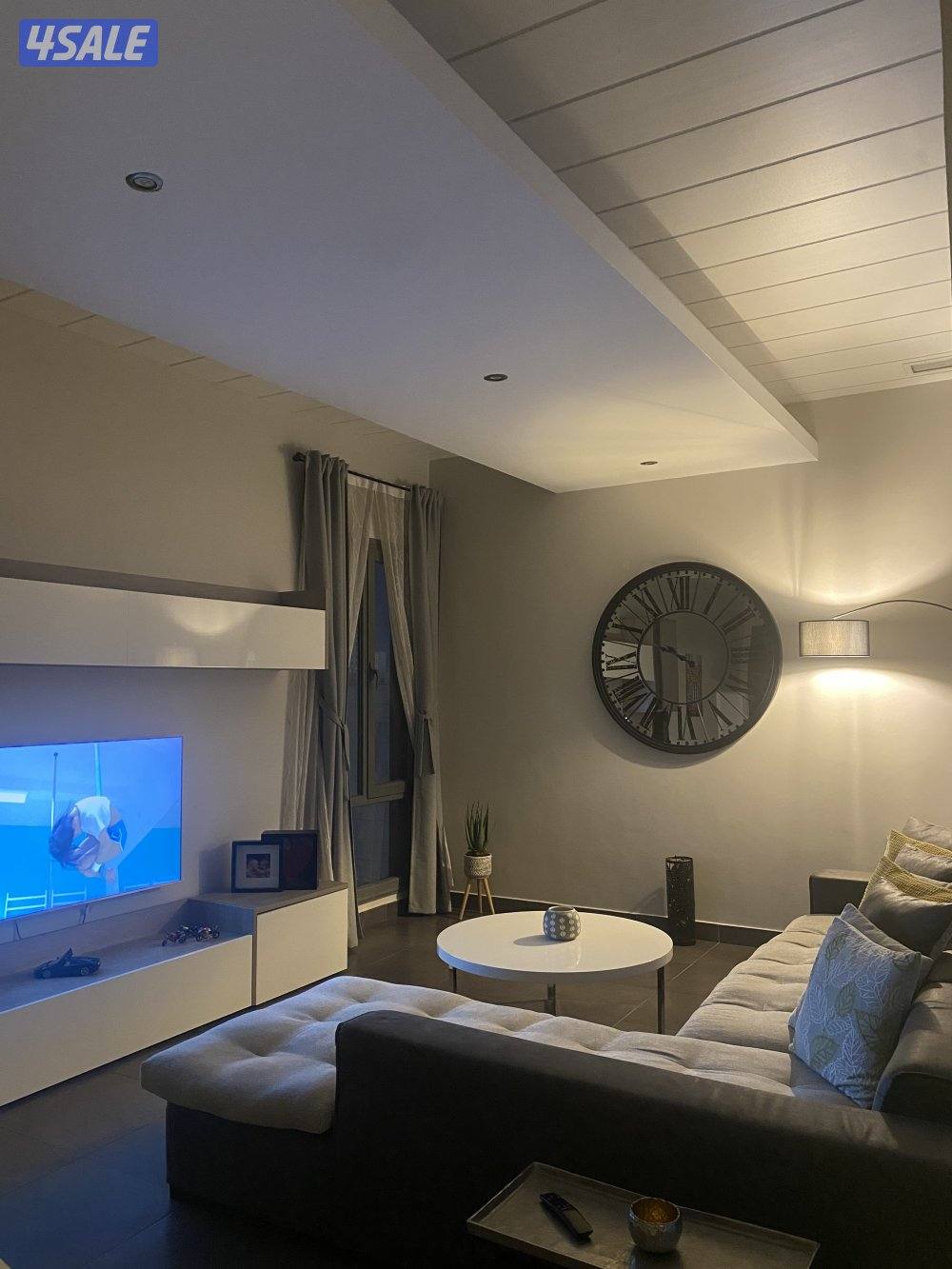 Modern Entertainment Center / TV Wall Unit for Sale4